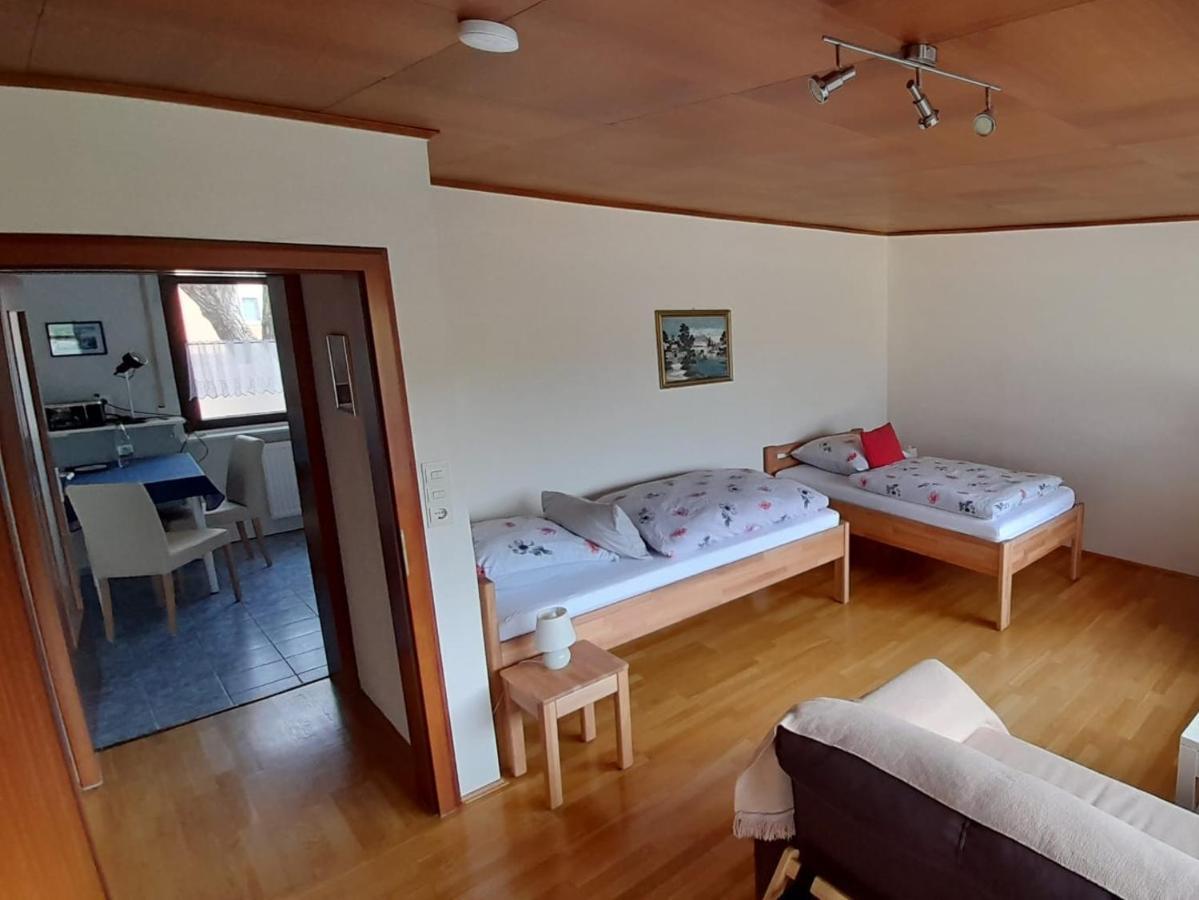 Buedingen-Ferienwohnung Bausch Extérieur photo