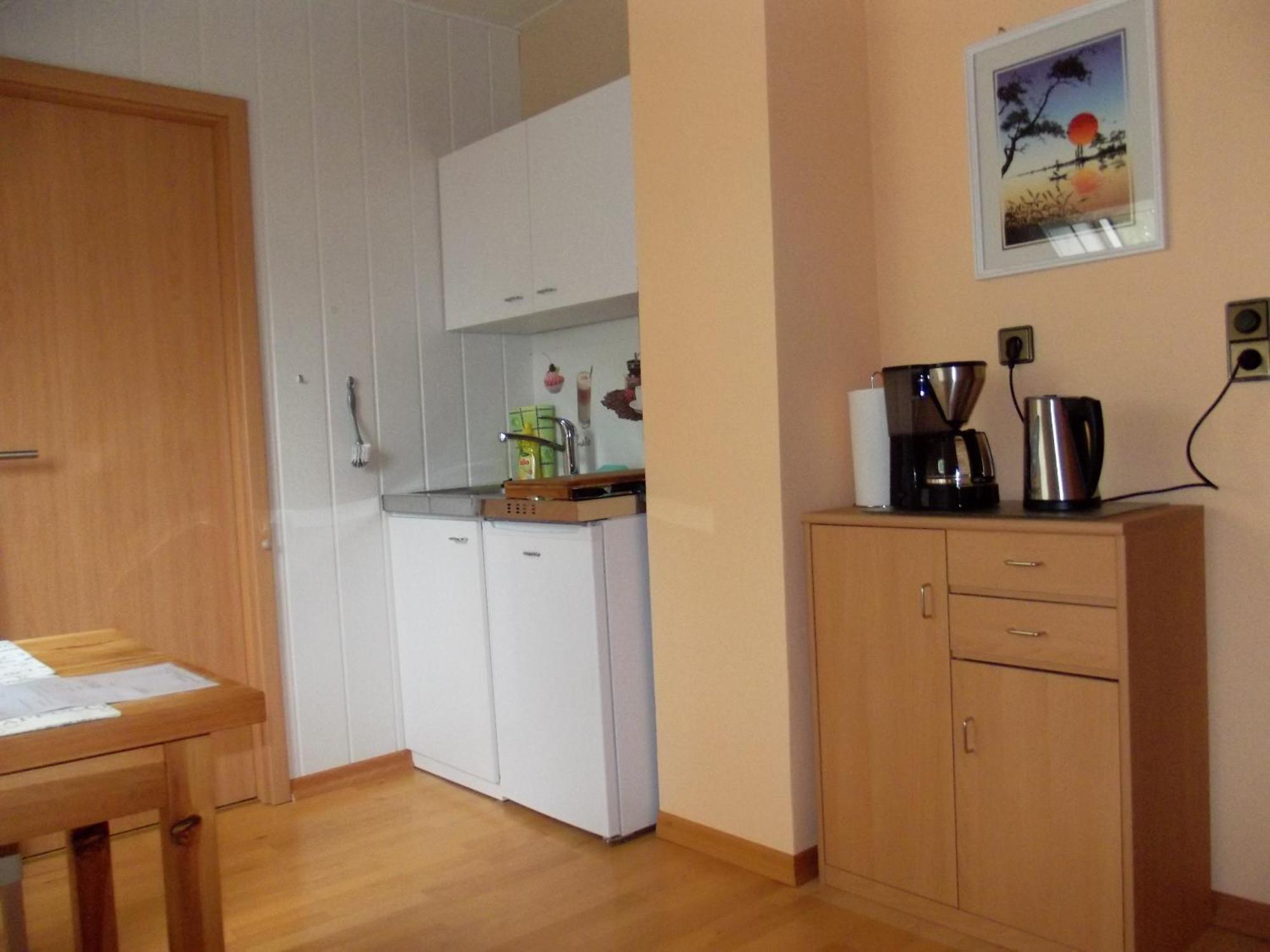 Buedingen-Ferienwohnung Bausch Extérieur photo