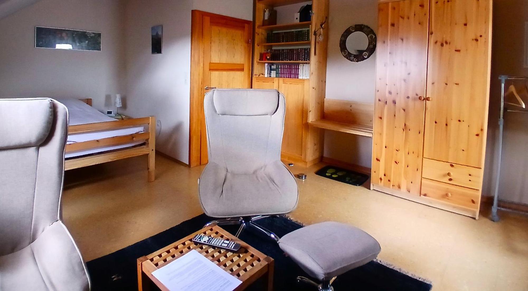 Buedingen-Ferienwohnung Bausch Extérieur photo